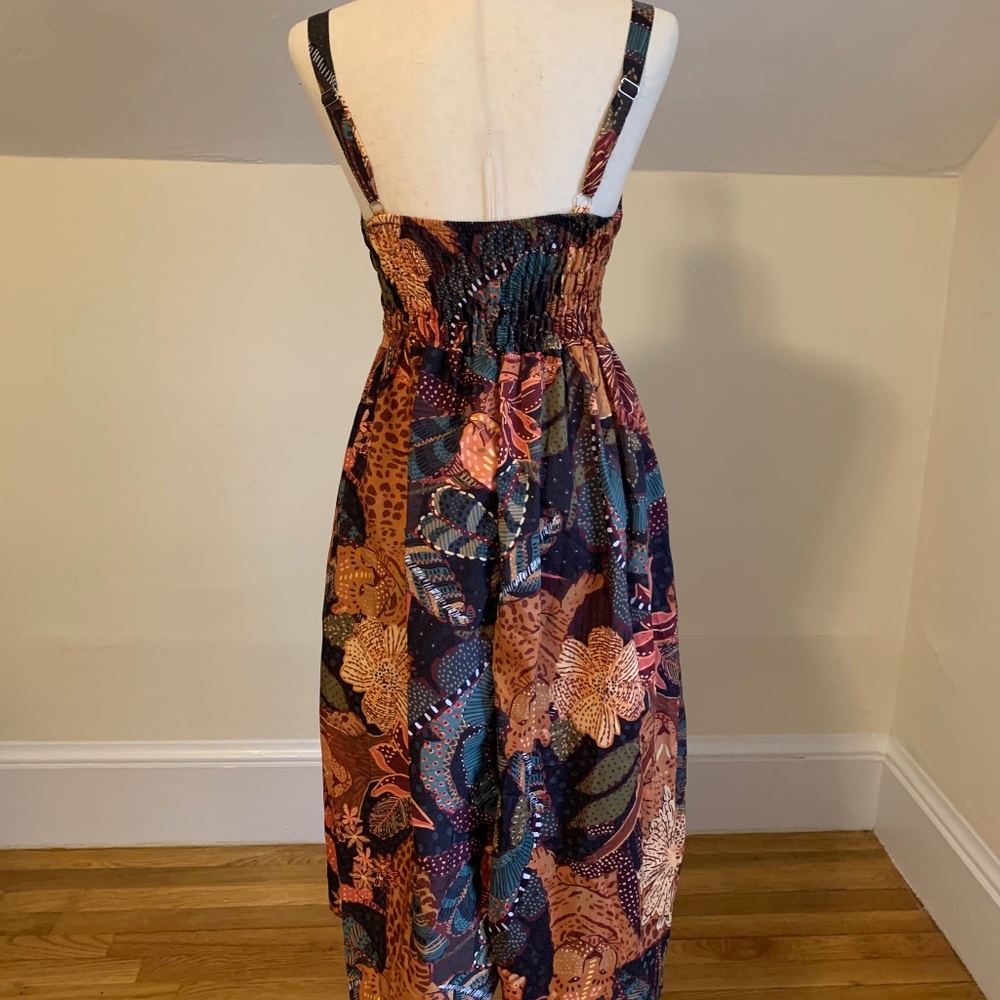 New Summer Dress Farm Rio Inspired Dress Size M — ONLY 10 dollars!